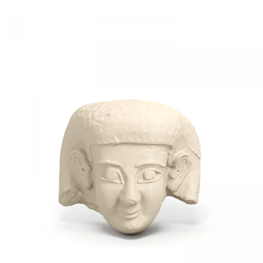 Testa di donna fenicia in avorio chiaro